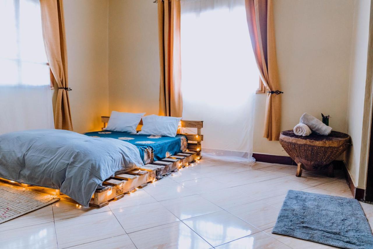Mkoani Homestay Moshi Ngoại thất bức ảnh