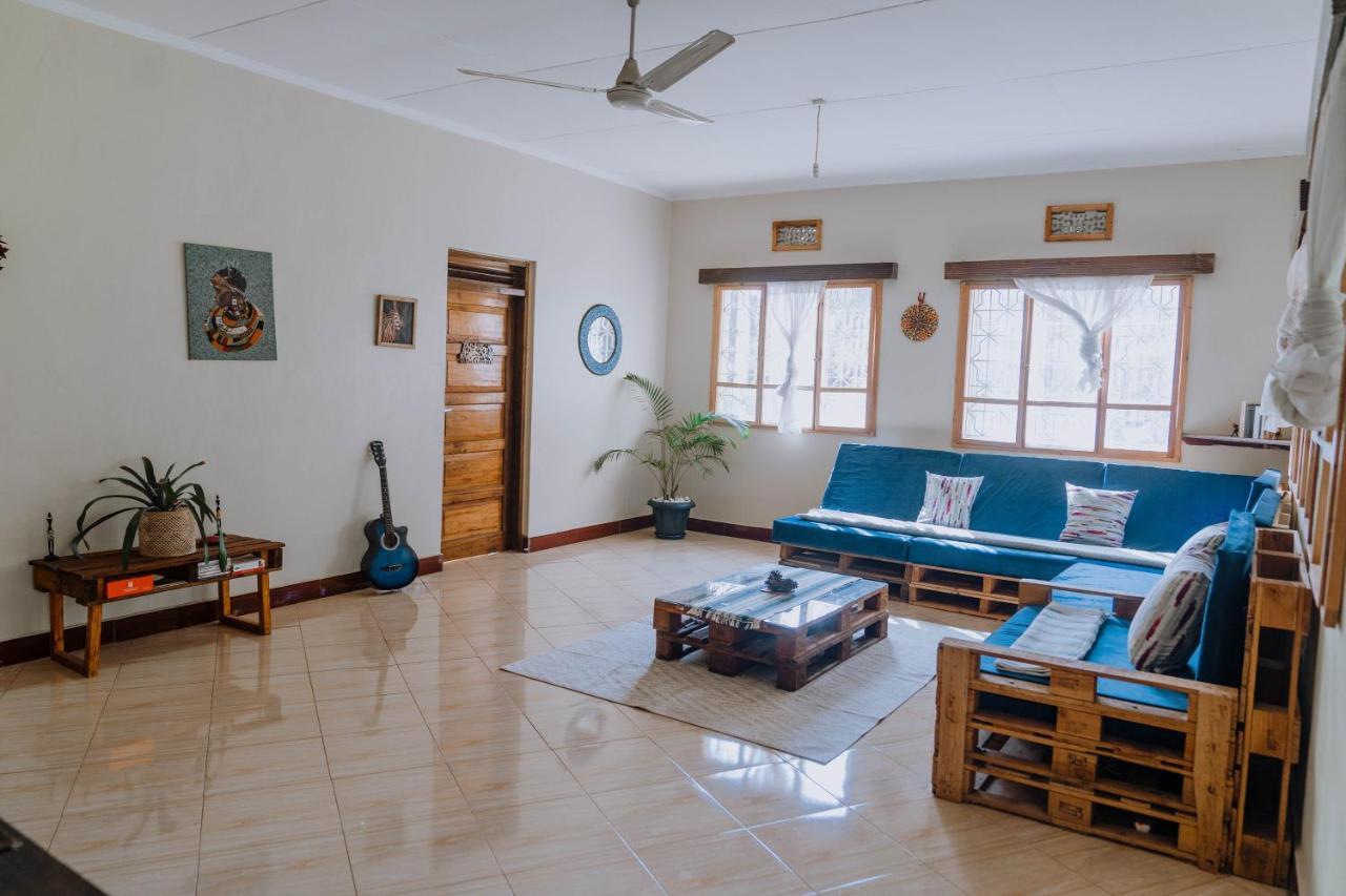 Mkoani Homestay Moshi Ngoại thất bức ảnh