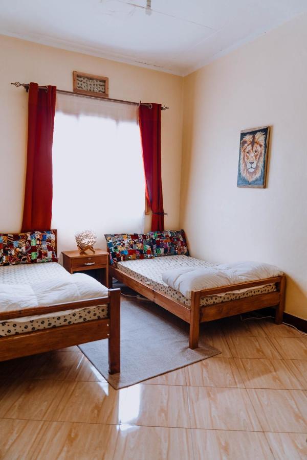 Mkoani Homestay Moshi Ngoại thất bức ảnh